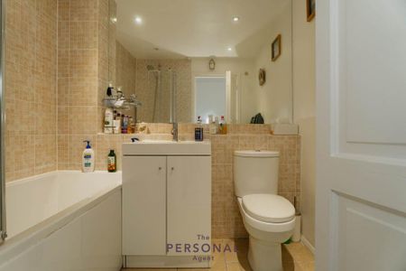 2 bedroom maisonette to rent - Photo 3