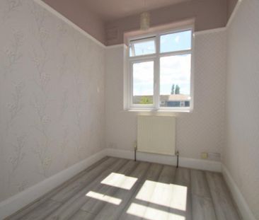 3 bedroom terraced house to rent - Photo 6