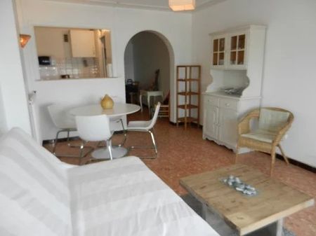 Location Appartement - Juan-les-Pins - Photo 3