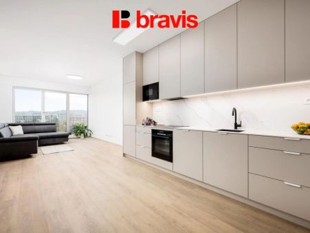 Pronájem bytu 2+kk 64 m2 - Fotografie 4