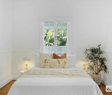 Elevated Character Stunner - Photo 4