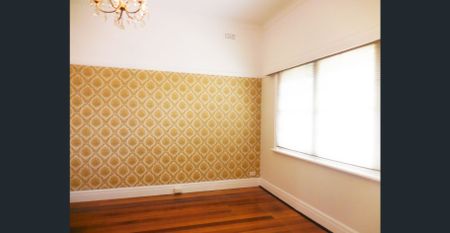 QUIET & GREAT LOCATION - Photo 3