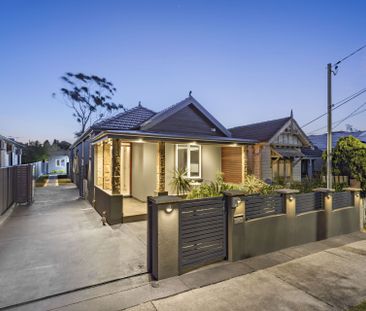 MODERN 3 BEDROOMS HOUSE IN LAKEMBA - Photo 4