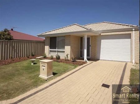 “"Stunning Spacious Home for Rent in Canning Vale: Perfect for Your Dream Lifestyle!"” - Photo 2
