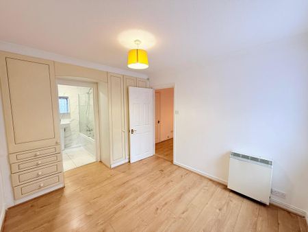 1 bedroom flat to rent - Photo 5