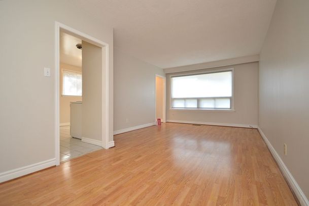 For Lease - 158 Cherrywood Drive Unit# UPPER, Newmarket, Ontario - Photo 1