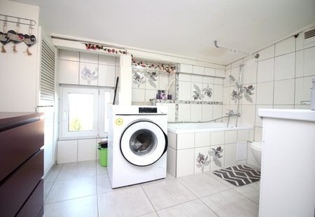 4-pokojowe mieszkanie na wynajem - ul. Bydgoska - Zdjęcie 4