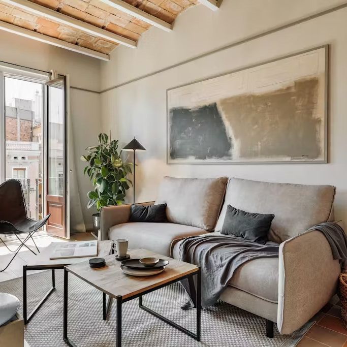 Ronda de Sant Pere, Barcelona, Catalonia 08010 - Photo 1