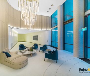 Fully Furnished Two-bedroom Apartment located in the heart of CBD - Photo 3