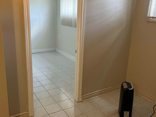 For Lease - 40 Deevale Road Unit# Lower, Toronto, Ontario - Photo 1