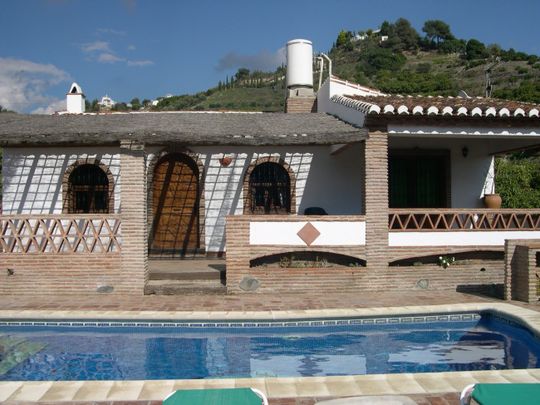 CORTIJO FOR WINTER RENT SITUATED IN THE FRIGILIANA COUNTRYSIDE - Photo 1