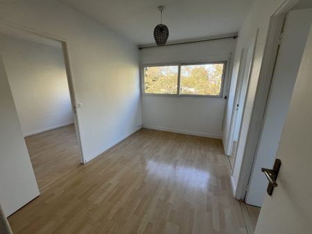 APPARTEMENT 3/4 PIECES - Photo 2