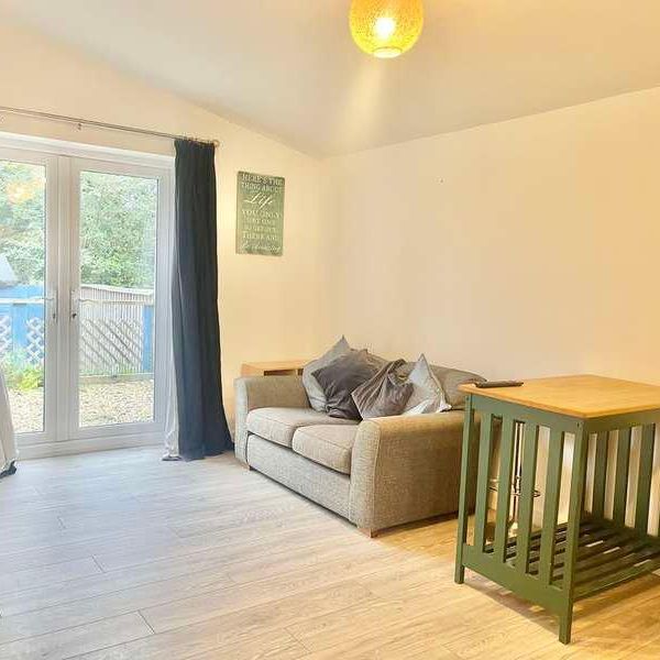 The Avenue, Exton, EX3 - Photo 1