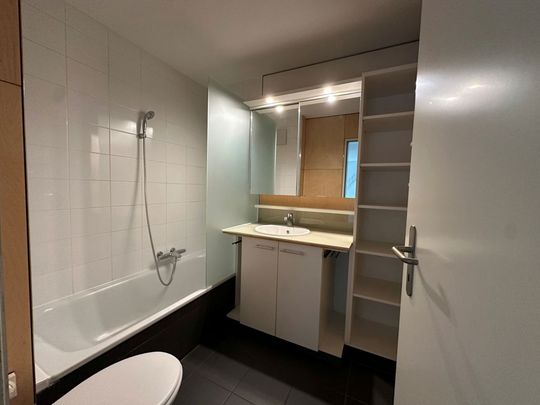 Charmante 2.5-Zimmer-Dachgeschosswohnung mit Galerie - Photo 1