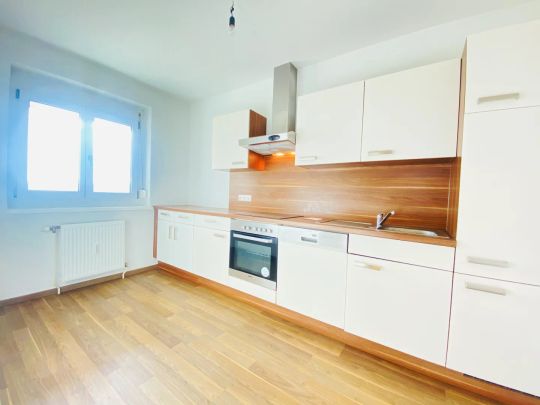 Helle 3-Zimmer-Wohnung mit zwei sonnigen Loggien – Ihr neues Zuhause erwartet Sie - Photo 1