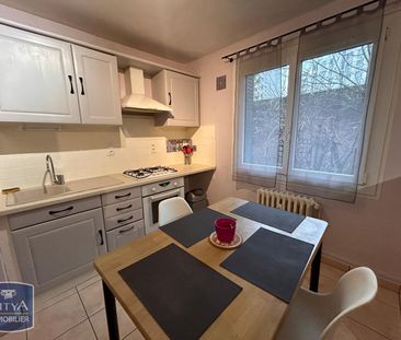 Location Appartement 2 pièces 50m² CHAMBERY 73000 - Photo 5