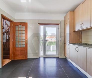 Moradia T3 em Lisboa - Photo 2