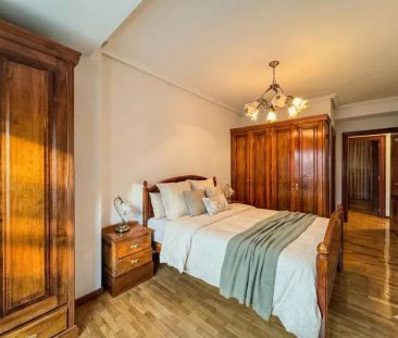 Alquiler de piso en Calle Juan Boscán, 1 - Photo 1