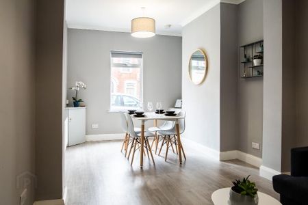 Optional 3 Or 4 Bed HMO, Donegall Avenue, Belfast, BT12 6LS - Photo 3