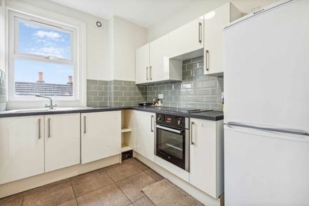 Perry Rise, Forest Hill, SE23 - Photo 3