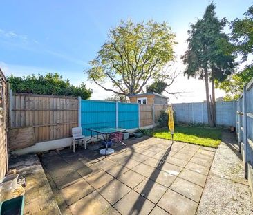 2 bedroom maisonette to rent - Photo 5