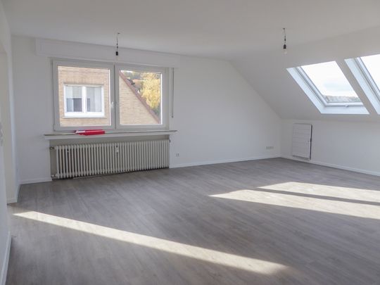 Moderne ca. 95 m² große 4-Zimmer-Wohnung mit Tageslichtbad ruhig gelegen im Hagener Süden - Photo 1