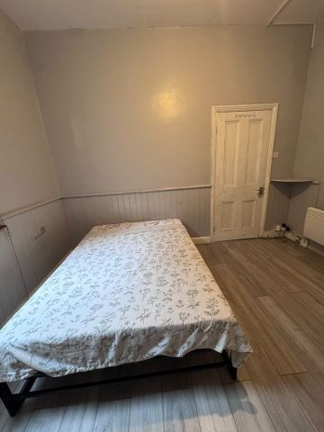 Room in a Shared House, Earlsmead Road, N15 - Photo 3