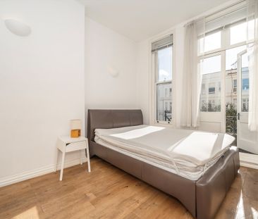 Longridge Road, SW5, London - Photo 3