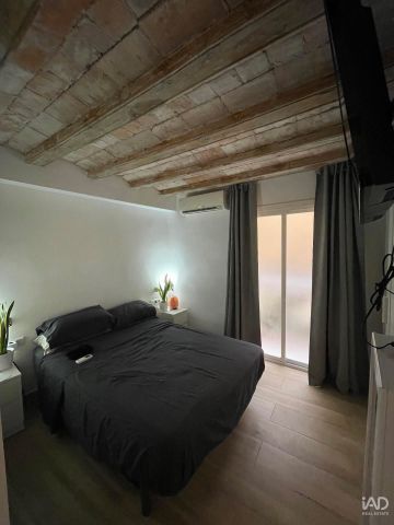 Piso 2 habitaciones de 47 m² en Barcelona (08001) - Photo 2