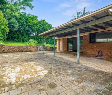 Spacious Family Home in Green Point! - Photo 4