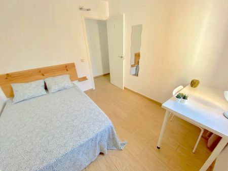 Avenida San Lázaro, Sevilla, Andalusia 41009 - Photo 4