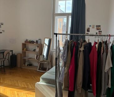 3-Zimmer-Altbauwohnung mit möblierter Küche in TOP Innenstadtlage +... - Foto 3