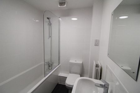 2 bedroom apartment to rent - Photo 3