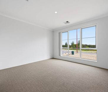 BRAND NEW - STUNNING 4 X 2 HOME - Photo 5