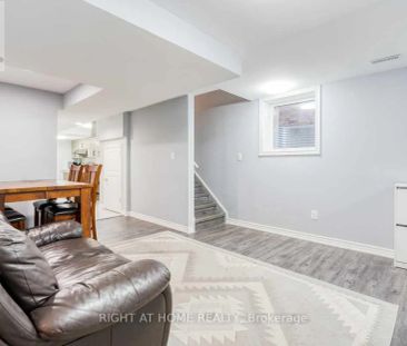 1053 ORENDA STREET - Photo 5
