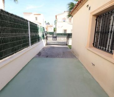 Alquiler temporada larga . El Raso - Photo 3