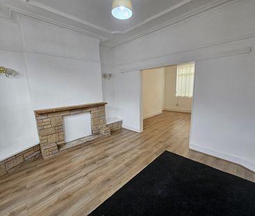 3 Bed Terraced House, Clovelly Road, L4 - Photo 4