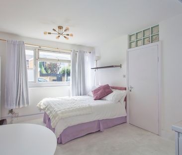 Studio Flat, Stonegate, NW5 - Photo 6