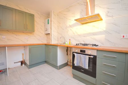 2 Bed Flat, Beckley House, E3 - Photo 2