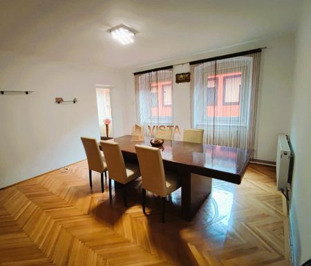 Apartament 3 Camere pentru Birouri sau Servicii. Zona Centrala - Fotografie 4