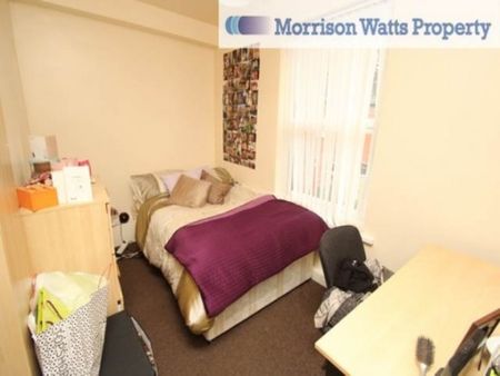 6 Bed - Beamsley Terrace, Hyde Park , Leeds - Photo 5