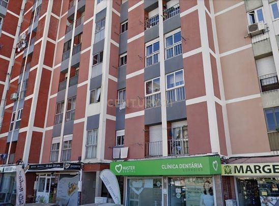 Corroios, Setúbal Municipality - Photo 1