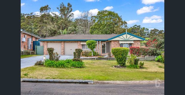 3 Bedroom Home in Desired Location - Photo 1