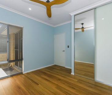 MODERN FAMILY HOME | 3 BEDROOMS + THEATRE - Photo 5