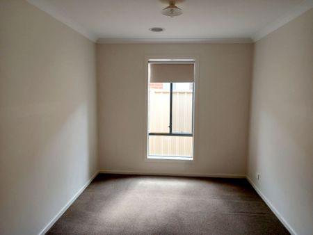 THREE BEDROOM HOUSE WITH STUDY - - Photo 4