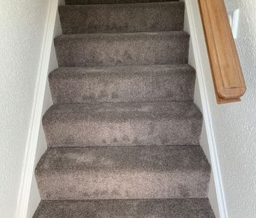 34 Temple Avenue - Photo 2