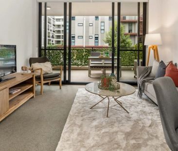 Modern one bedroom apartment in the heart of Ryde - Photo 4