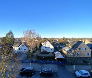 Lichtdurchflutete 2-Zimmer-Wohnung mit Stellplatz (renoviert) - Photo 2