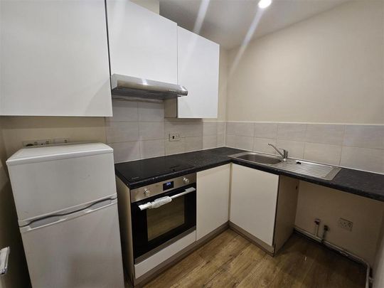 2 bedroom house to rent - Photo 1