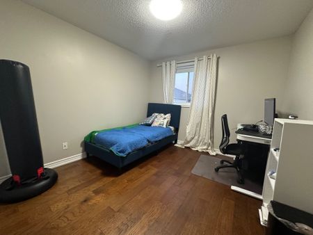 For Lease - 272 CLARIDGE Drive, Barrhaven, Ontario - Photo 4